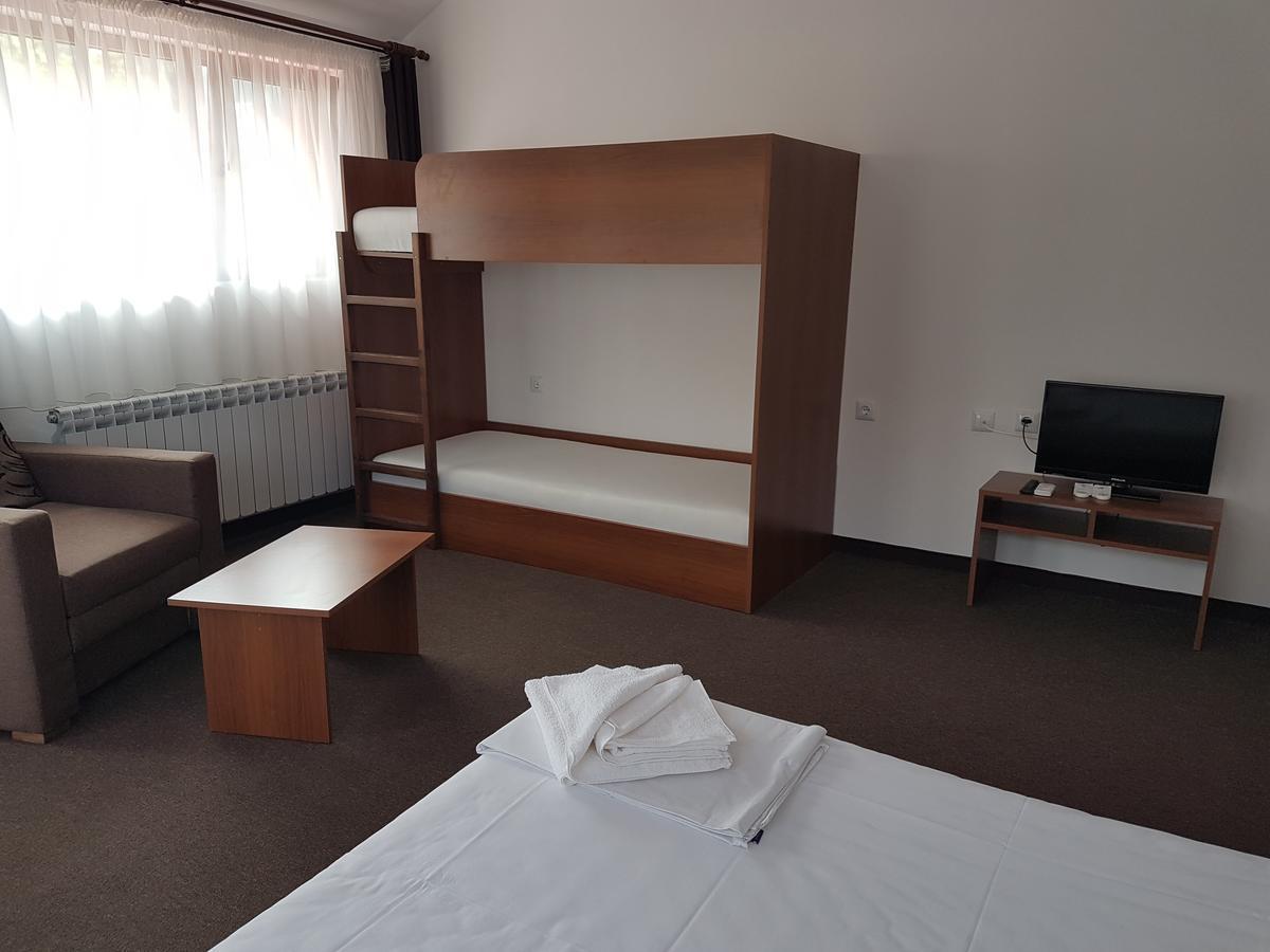 Yuliya Guest House Сапарева Баня Екстер'єр фото