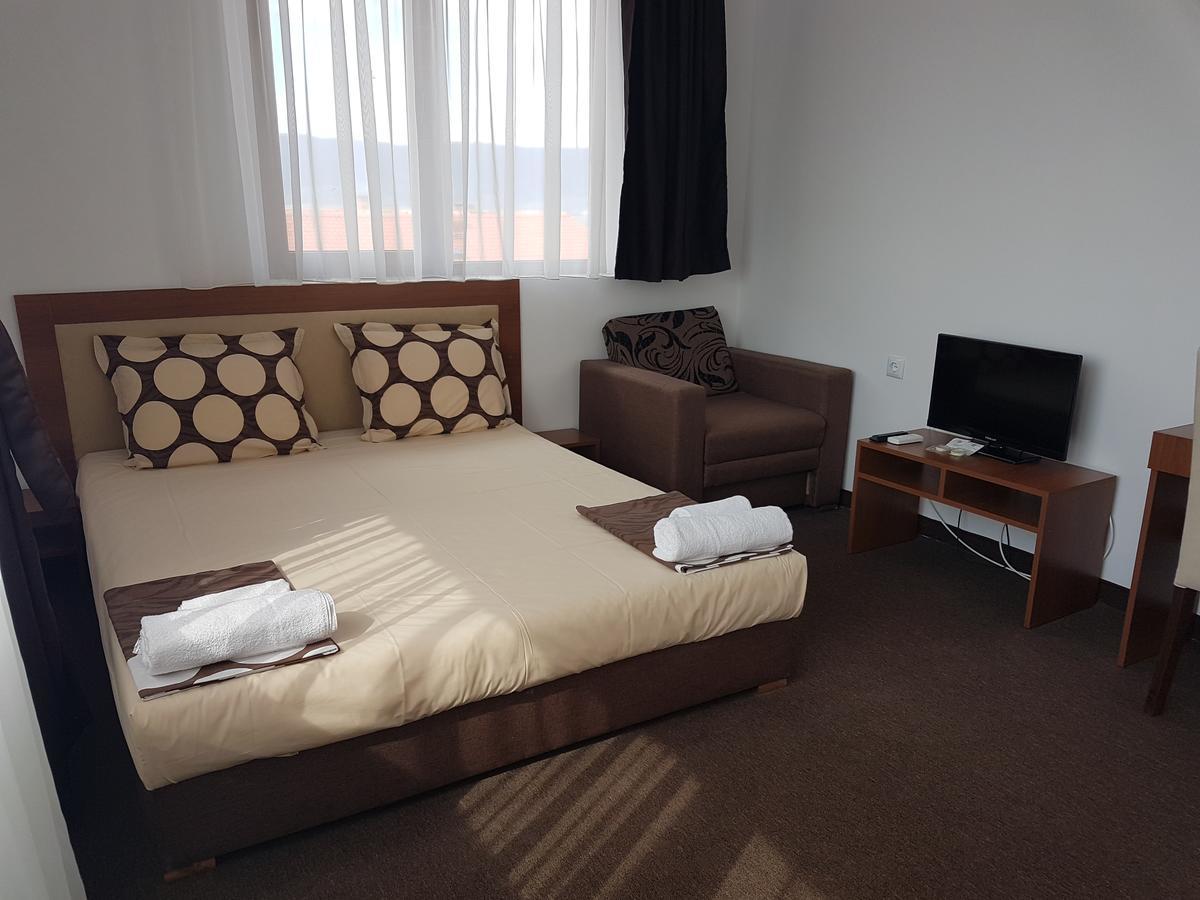 Yuliya Guest House Сапарева Баня Екстер'єр фото